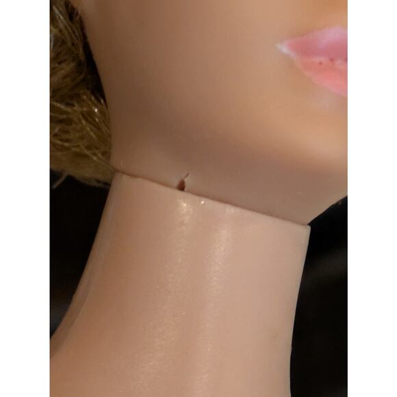 1961 White Ginger #850 Bubble Cut Barbie with Original Clothing Great Condition - Picture 15 of 16